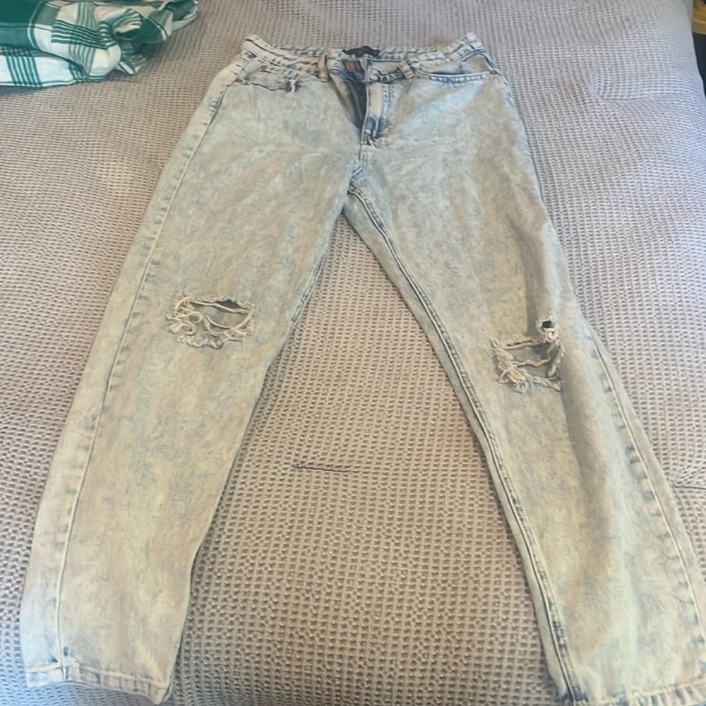 Women’s jeans